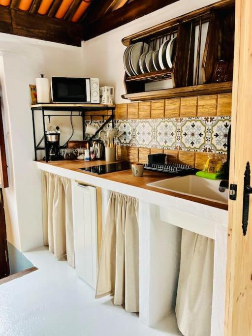 The Little Brezo Stone Home Tenerife Лос Реалехос Екстериор снимка